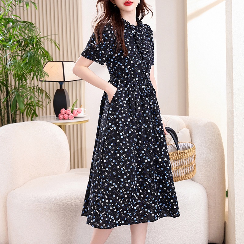 Gaun Midi Motif Bunga Biru Nav - French Vintage Floral Midi Dress ulasan dan harga